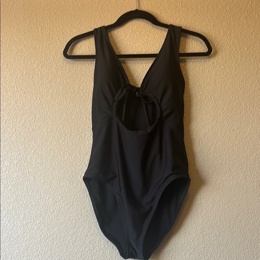 Old Navy Black One-Piece Swimwear V-Neck Classic